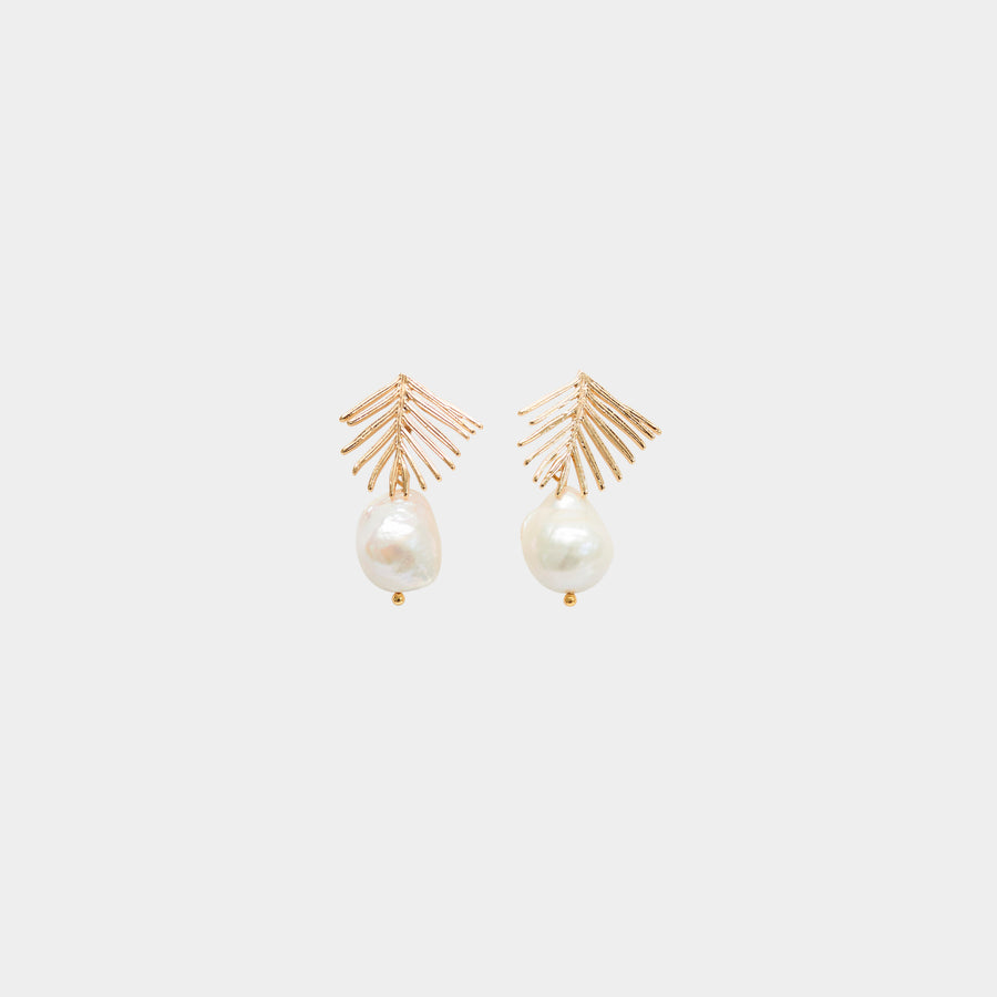palm leaf shape edison pearl earrings_fülbevaló.jpg